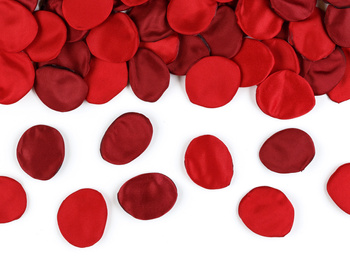 Płatki Róż - konfetti materiałowe czerwono - bordowe 100 sztuk