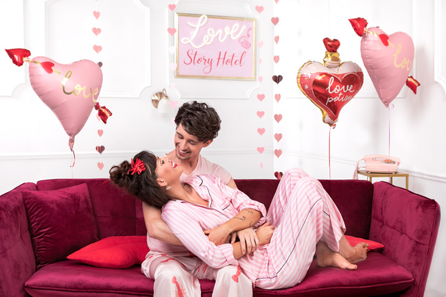 Balon foliowy 26" Serce LOVE ze strzałą Amora