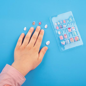 Top Model BEAUTY Sztuczne paznokcie owalne 24 sztuki